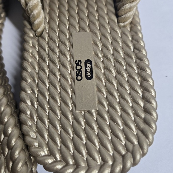 ASOS DESIGN Josie Chunky Knot Jelly Mule Sandals Gold US 7‎ Trendy Coastal - Picture 6 of 9